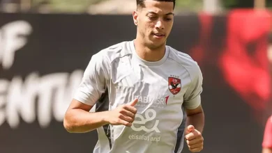 إمام ينافس رباعي بيراميدز على جائزة كاف