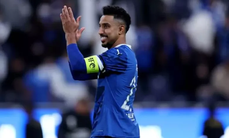 تأكد غياب سالم الدوسري عن كلاسيكو الهلال أمام اتحاد جدة