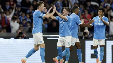 صدارة مؤقتة.. نابولي يهزم ليتشي في الدوري الإيطالي