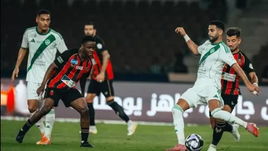 مباراة جنونية في الـ+90.. الأهلي يتعثر أمام الرياض