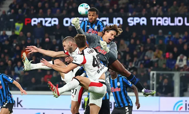 ميلان يتعثر بالتعادل مع أتالانتا في الدوري الإيطالي