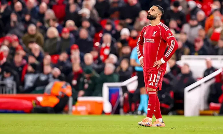 صامت ولا يدافع.. هجوم إنجليزي مستمر على محمد صلاح