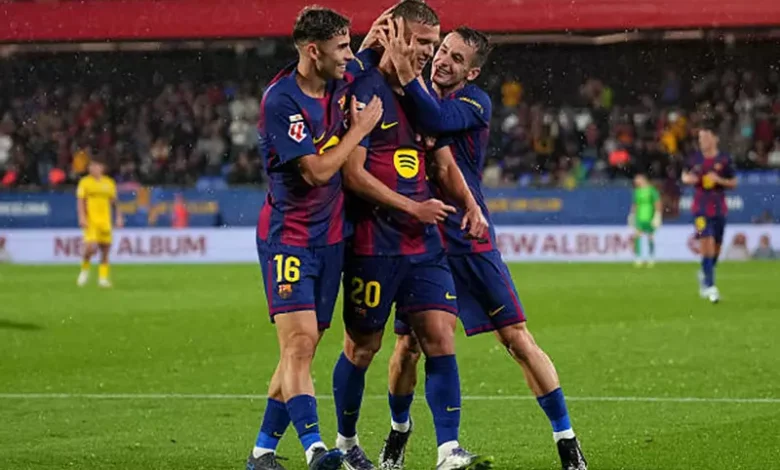 كبار بريميرليج يهددون حلم برشلونة