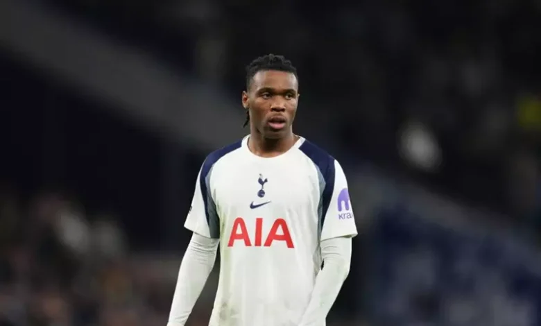 كواليس تعرض لاعب توتنهام للتهديد بسلاح ناري