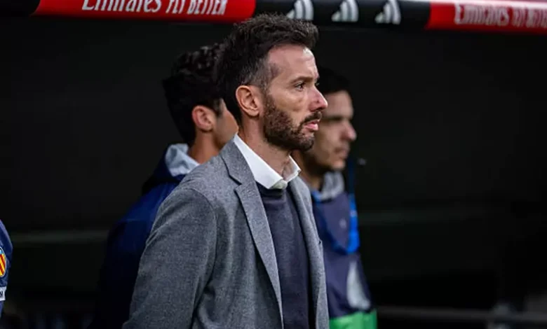 كوربران مدرب فالنسيا يطارد إنجازا جديدا في برنابيو