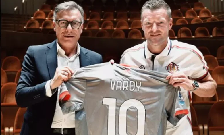 لماذا وضع فاردي اسم زوجته على قميصه؟