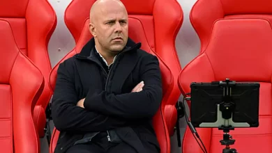 ليفربول قد يناقش مستقبل سلوت حال استمرار تدهور النتائج