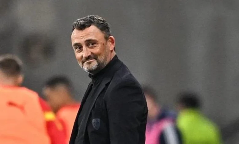 مدرب نيس: نعاني من توترات في غرف الملابس