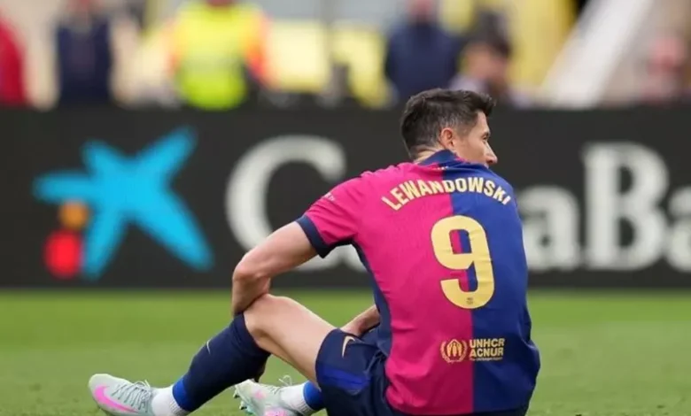 ميلان يدرس ضم ليفاندوفسكي مجانًا.. وإبراهيموفيتش يدفع