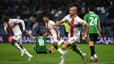 هدف +90 يمنح جنوى الانتصار الأول في الدوري الإيطالي