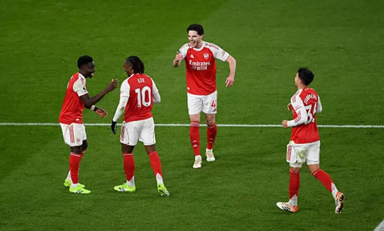 هل يسير أرسنال على خطى 4 أندية توجت بلقب بريميرليج؟