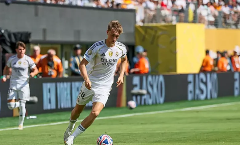 هويسن: انتقاد لامين يامال مبالغ فيه