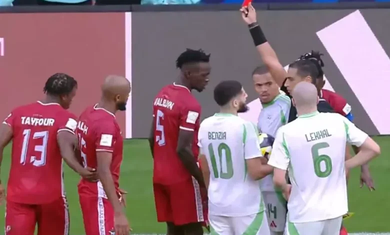 أمين عمر يطرد آدم وناس في مباراة الجزائر والسودان
