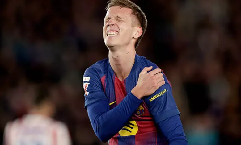 برشلونة يعلن إصابة داني أولمو بخلع في الكتف