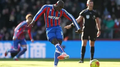 رغم لمس الكرة مرتين.. لماذا أُعيدت ركلة جزاء ماتيتا؟