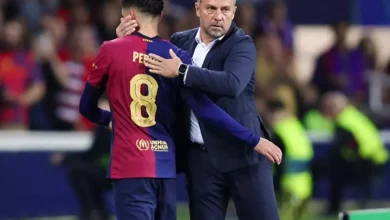 مباراة برشلونة وأتلتيكو.. فليك يؤكد جاهزية بيدري